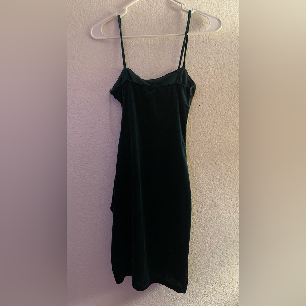Velvet dark green tight dress